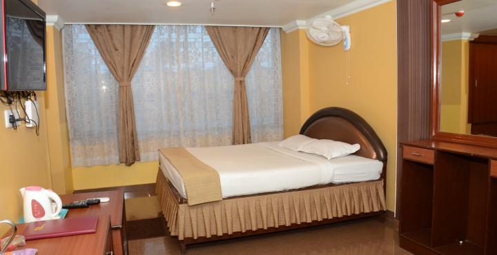 Hotel Raj Palace